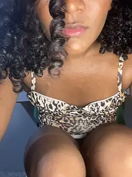 Snapshot of alexatransgata chatting on March 14, 2025, 2:10 am alexatransgata online show from March 14, 2025, 2:10 am