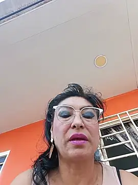 Snapshot of katysquirtdirty chatting on July 16, 2026, 11:49 am katysquirtdirty online show from July 16, 2026, 11:49 am