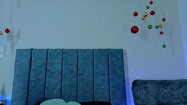 GabrielaMK online show from November 22, 2025, 11:20 am