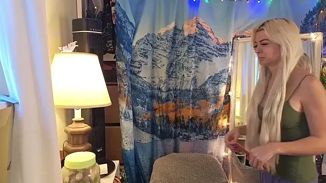 Snapshot of cunty_tranny_lydia chatting on January 24, 2025, 10:19 pm cunty tranny lydia online show from January 24, 2025, 10:19 pm