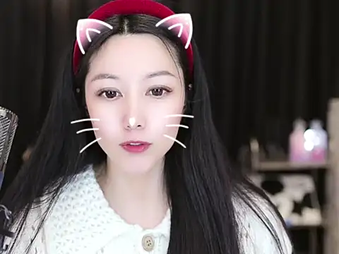 Nuyoah-77 online show from February 20, 2025, 7:08 pm