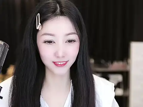 Nuyoah-77 online show from March 19, 2025, 4:13 pm