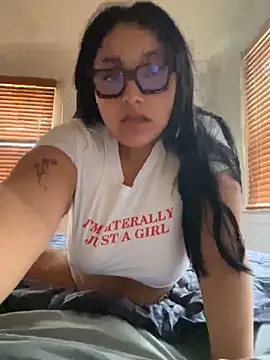 girlygirl1313 online show from March 1, 2025, 1:18 pm