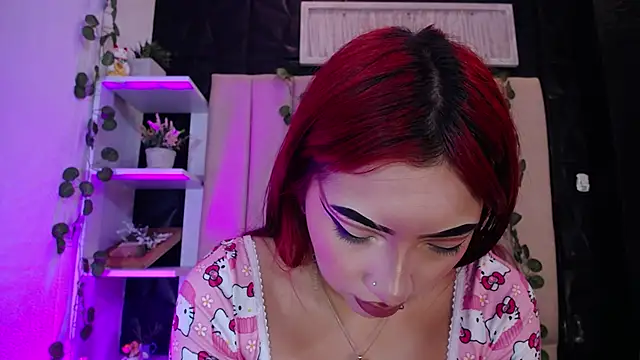 Mia Rinn online show from February 6, 2025, 4:47 pm