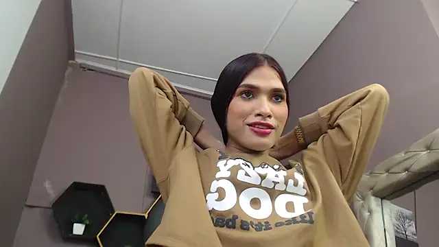 Snapshot of Greys_ath chatting on February 2, 2025, 6:37 am Greys ath online show from February 2, 2025, 6:37 am