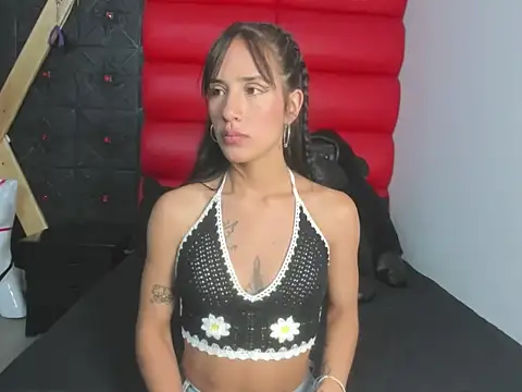 Snapshot of Avi_Thomsonn chatting on March 11, 2026, 2:50 am Avi Thomsonn online show from March 11, 2026, 2:50 am