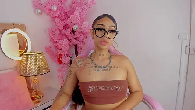 Mia Jansen online show from December 18, 2024, 10:02 pm