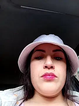 Lesly 10- online show from September 28, 2025, 7:08 pm