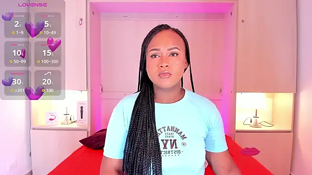 EmilyyStuart online show from March 13, 2025, 3:44 am