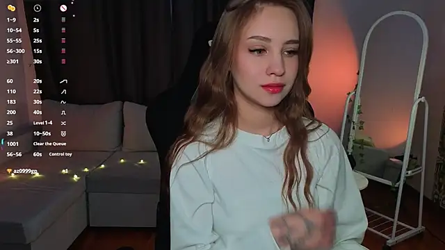 Snapshot of Alice_loft chatting on October 12, 2025, 2:32 am Alice loft online show from October 12, 2025, 2:32 am