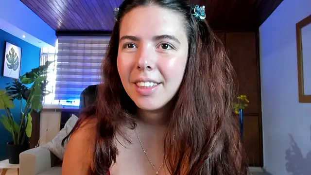 Snapshot of Lyssa_Muller chatting on September 9, 2025, 1:43 pm Lyssa Muller online show from September 9, 2025, 1:43 pm