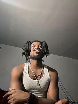 SluttyLyfe4L online show from April 28, 2026, 8:25 pm