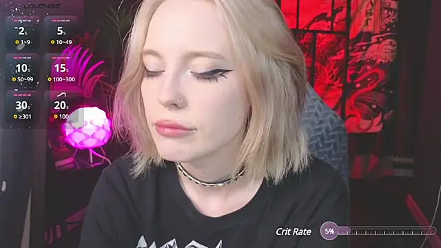 Snapshot of Crackling_Tatii chatting on March 10, 2025, 4:28 am Crackling Tatii online show from March 10, 2025, 4:28 am