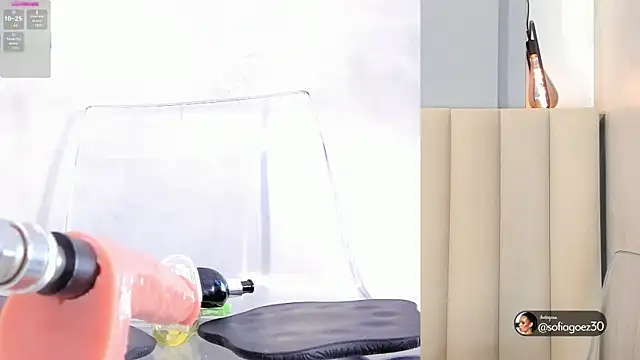 Snapshot of SOFIAGOEZ30 chatting on September 23, 2025, 10:51 am SOFIAGOEZ30 online show from September 23, 2025, 10:51 am