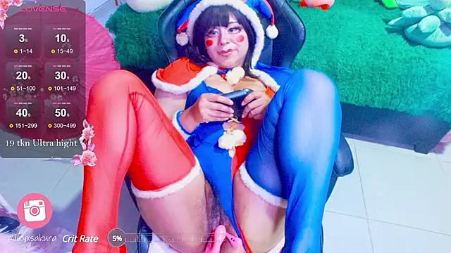 Snapshot of MilkyXSakura chatting on January 5, 2025, 5:41 am MilkyXSakura online show from January 5, 2025, 5:41 am