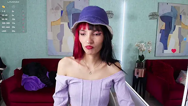 Snapshot of Dafne_huges chatting on February 1, 2025, 2:34 pm Dafne huges online show from February 1, 2025, 2:34 pm