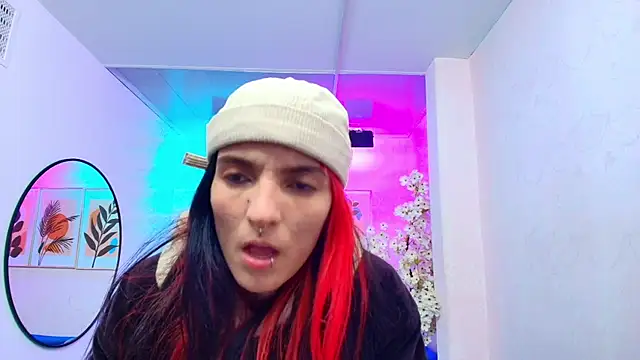 Snapshot of Dafne_huges chatting on September 13, 2025, 7:35 pm Dafne huges online show from September 13, 2025, 7:35 pm