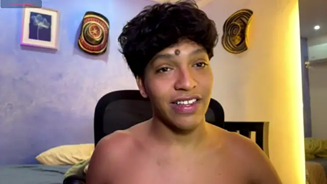 Snapshot of Xander_bonnet1 chatting on November 26, 2025, 1:45 pm Xander bonnet1 online show from November 26, 2025, 1:45 pm