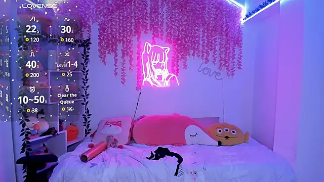 cat kitty18  online show from February 11, 2025, 10:07 pm