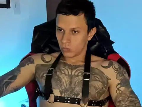 Snapshot of goodboy69l chatting on July 6, 2026, 3:03 pm goodboy69l online show from July 6, 2026, 3:03 pm