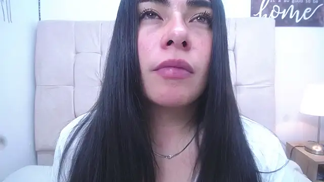 Snapshot of missexy303av chatting on December 5, 2024, 6:33 pm missexy303av online show from December 5, 2024, 6:33 pm