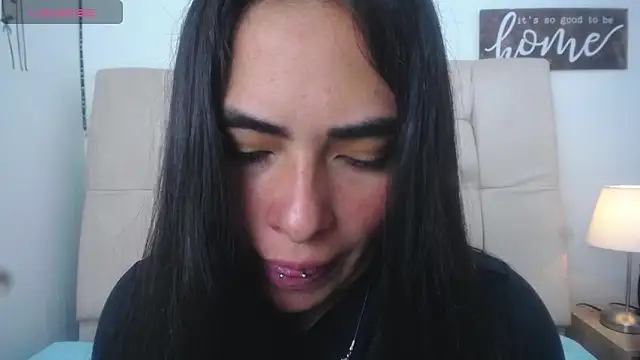 Snapshot of missexy303av chatting on December 28, 2024, 1:49 pm missexy303av online show from December 28, 2024, 1:49 pm