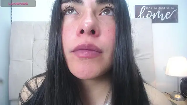 Snapshot of missexy303av chatting on January 4, 2025, 5:05 pm missexy303av online show from January 4, 2025, 5:05 pm