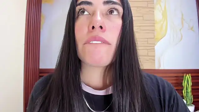 Snapshot of missexy303av chatting on October 5, 2025, 3:43 pm missexy303av online show from October 5, 2025, 3:43 pm