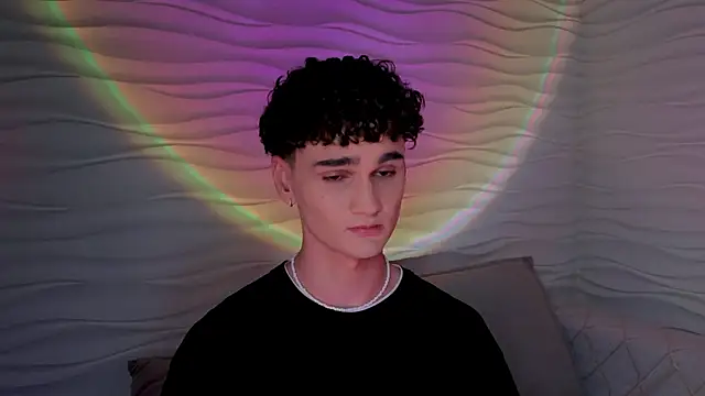 Snapshot of adam_21cm__ chatting on March 7, 2025, 8:00 pm adam 21cm online show from March 7, 2025, 8:00 pm