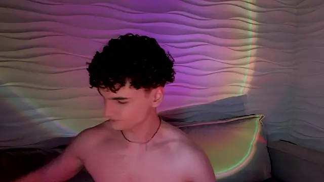 Snapshot of adam_21cm__ chatting on March 12, 2025, 7:38 pm adam 21cm online show from March 12, 2025, 7:38 pm