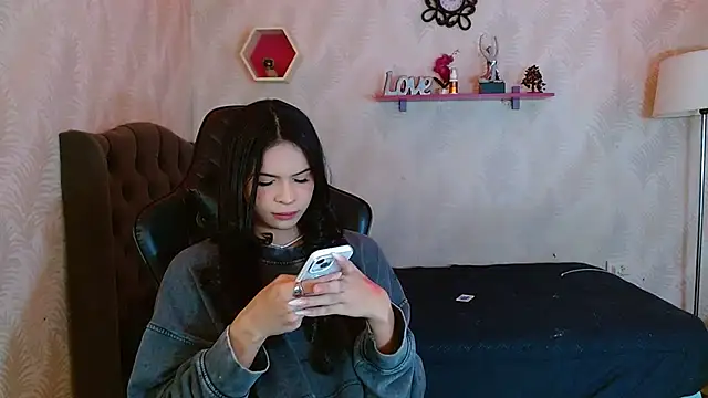 Snapshot of andy_bell_x chatting on September 26, 2025, 5:22 am andy bell x online show from September 26, 2025, 5:22 am