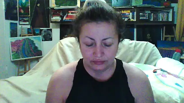 MariaAnaSunshine online show from February 13, 2026, 9:33 pm