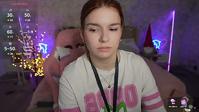 Snapshot of RedShinee chatting on January 15, 2025, 10:06 am RedShinee online show from January 15, 2025, 10:06 am