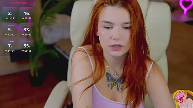 Snapshot of RedShinee chatting on September 13, 2025, 5:40 am RedShinee online show from September 13, 2025, 5:40 am