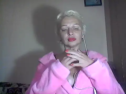 Snapshot of MaryJane441 chatting on October 31, 2025, 9:05 pm MaryJane441 online show from October 31, 2025, 9:05 pm