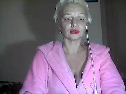 Snapshot of MaryJane441 chatting on November 10, 2025, 8:19 pm MaryJane441 online show from November 10, 2025, 8:19 pm