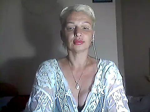 Snapshot of MaryJane441 chatting on July 17, 2026, 1:51 pm MaryJane441 online show from July 17, 2026, 1:51 pm