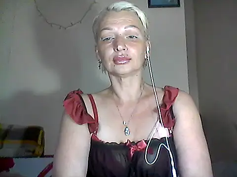 Snapshot of MaryJane441 chatting on July 21, 2026, 7:49 pm MaryJane441 online show from July 21, 2026, 7:49 pm
