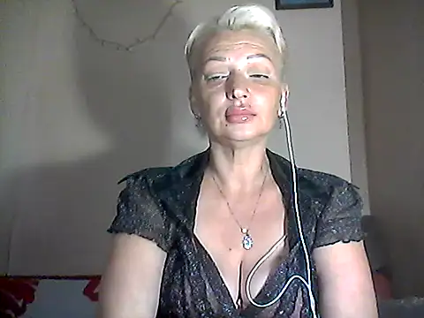 Snapshot of MaryJane441 chatting on July 28, 2026, 8:23 pm MaryJane441 online show from July 28, 2026, 8:23 pm