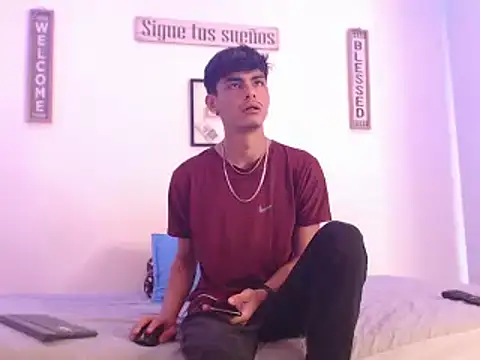 Snapshot of harrytomson_1 chatting on December 26, 2024, 9:26 pm harrytomson 1 online show from December 26, 2024, 9:26 pm