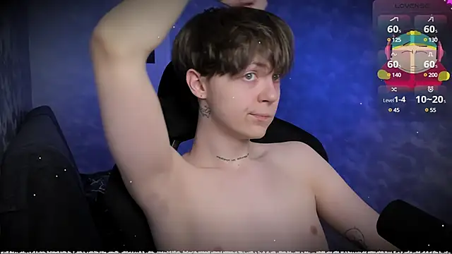 charonbaby1 online show from December 12, 2024, 8:32 pm