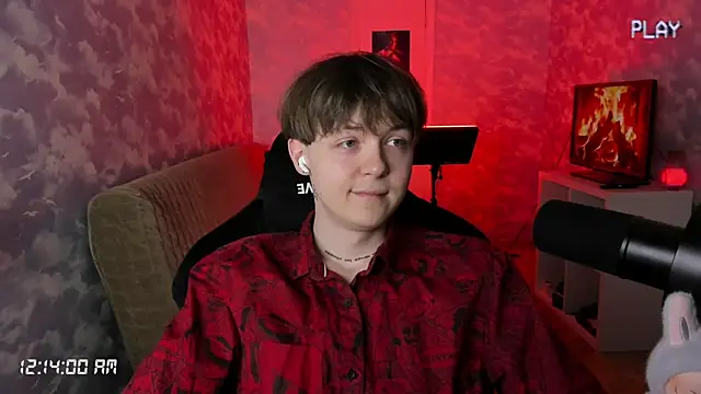 charonbaby1 online show from October 21, 2025, 9:15 pm