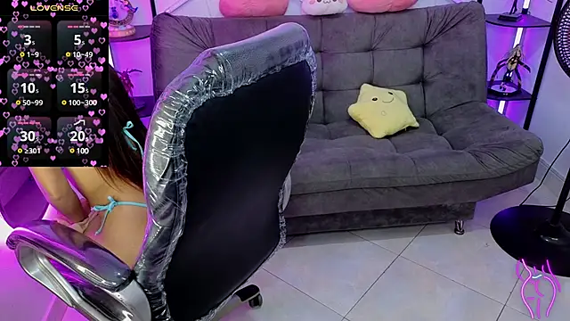 Snapshot of littlevixen18 chatting on February 26, 2025, 3:30 pm littlevixen18 online show from February 26, 2025, 3:30 pm