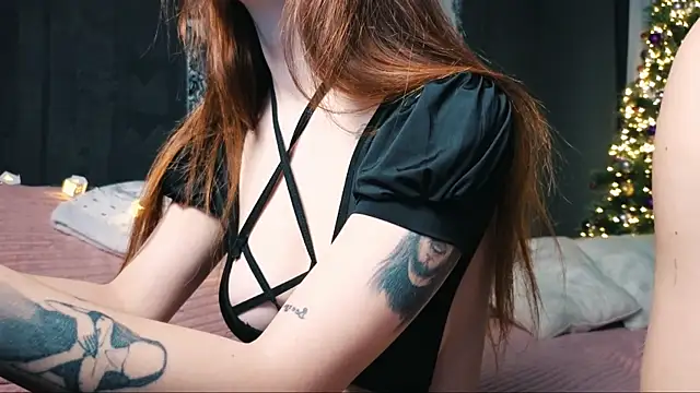 Snapshot of charlie_din chatting on December 26, 2024, 8:00 pm charlie din online show from December 26, 2024, 8:00 pm