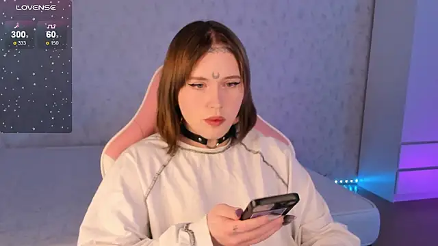 Snapshot of Spliti_moon chatting on March 1, 2025, 2:23 pm Spliti moon online show from March 1, 2025, 2:23 pm