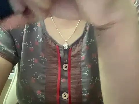 Snapshot of sassypooja chatting on January 23, 2025, 3:32 pm sassypooja online show from January 23, 2025, 3:32 pm