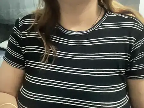 Snapshot of sassypooja chatting on October 13, 2025, 7:03 pm sassypooja online show from October 13, 2025, 7:03 pm