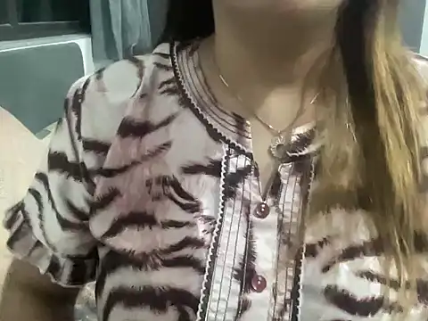 Snapshot of sassypooja chatting on November 10, 2025, 7:02 pm sassypooja online show from November 10, 2025, 7:02 pm