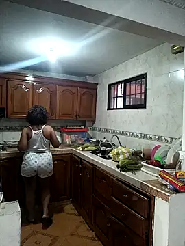 Snapshot of cougar_town chatting on January 19, 2025, 12:39 pm cougar town online show from January 19, 2025, 12:39 pm