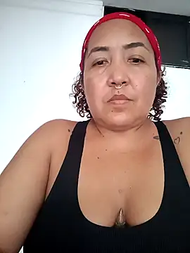 Snapshot of cougar_town chatting on February 1, 2025, 10:13 pm cougar town online show from February 1, 2025, 10:13 pm